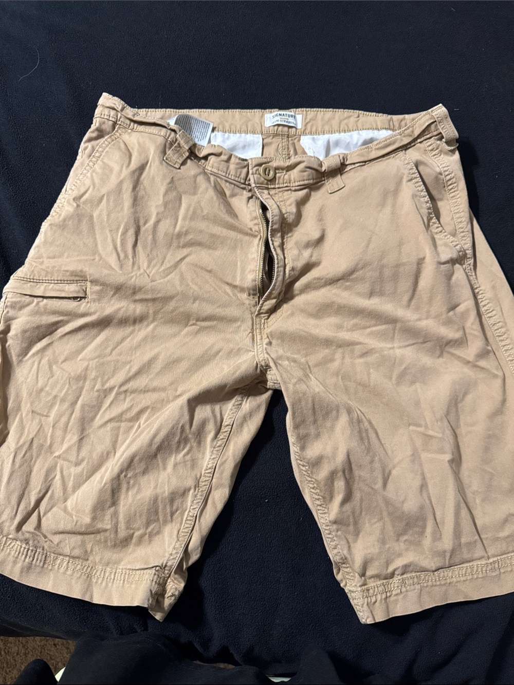 Signature by Levi Strauss Men's Tan Cargo Shorts